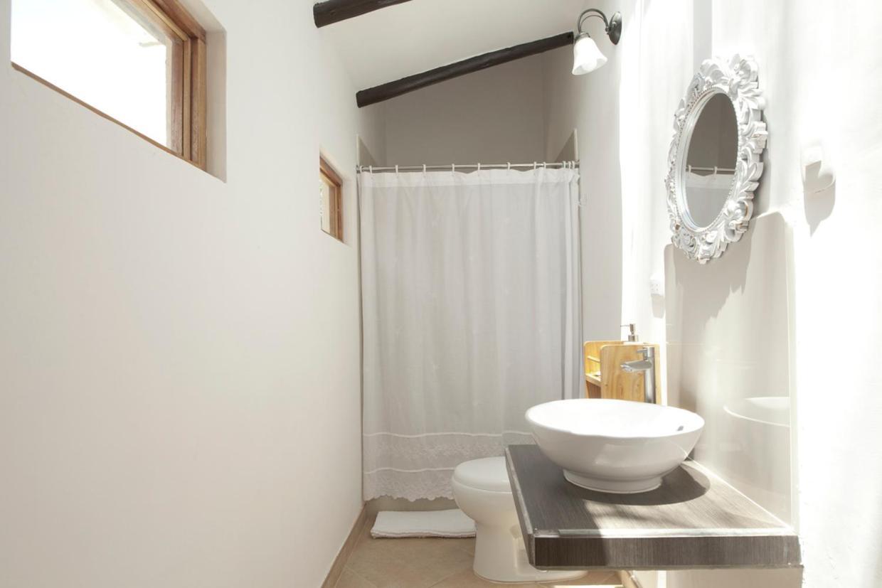 Casa Pukayaku Lodge Caraz ภายนอก รูปภาพ
